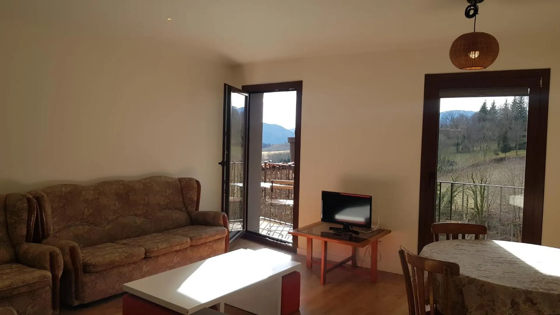 Apartament Freixe De Mollo Parc 0*,  Spanien